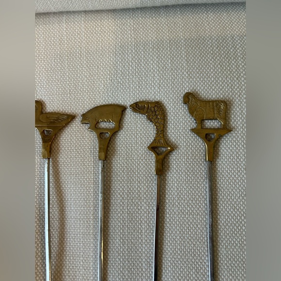 WILLIAMS SONOMA Vintage Brass Animal Skewers, Set 6 - Picture 7 of 8